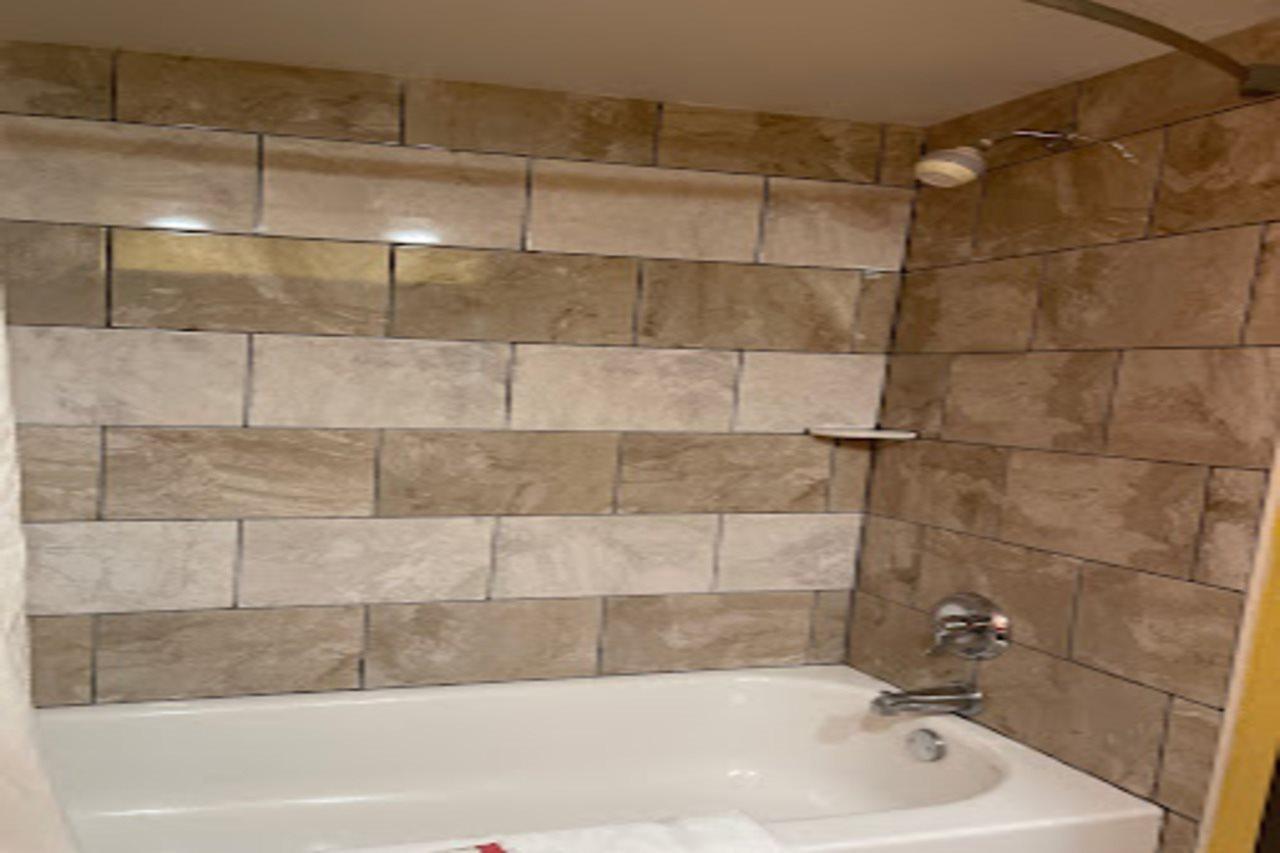 Days Inn By Wyndham Hurstbourne Louisville Luaran gambar